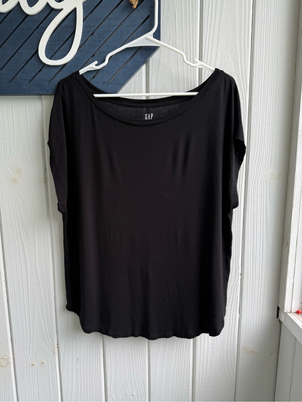 GAP Black Scoop Neck Short Sleeve Top
